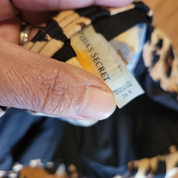 Victoria Secret Leopard Print Taniki Swimsuit Set Size 36B/M NWOT - Picture 7 of 8